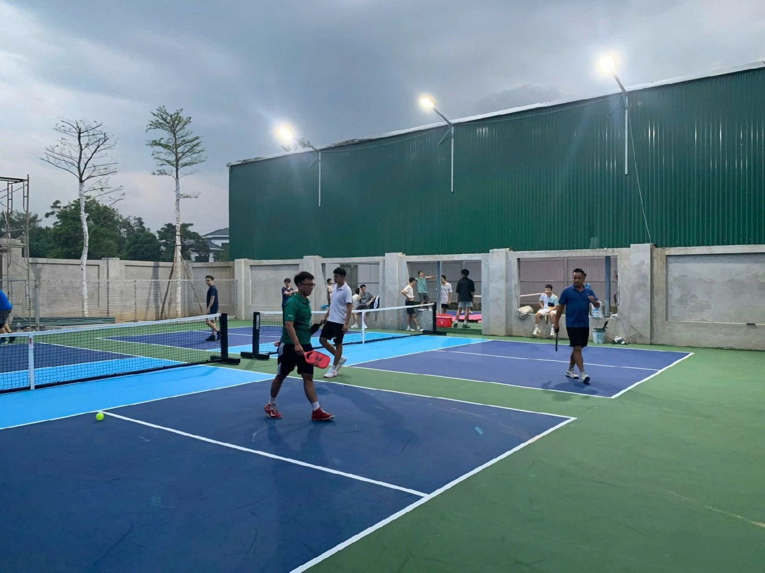 Sân Pickleball Hồ Sen