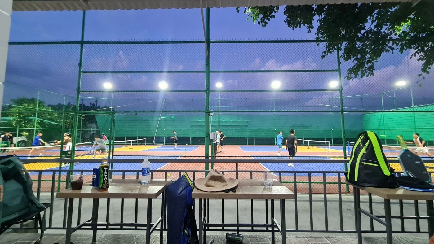 Sân Pickleball Hoa Giấy