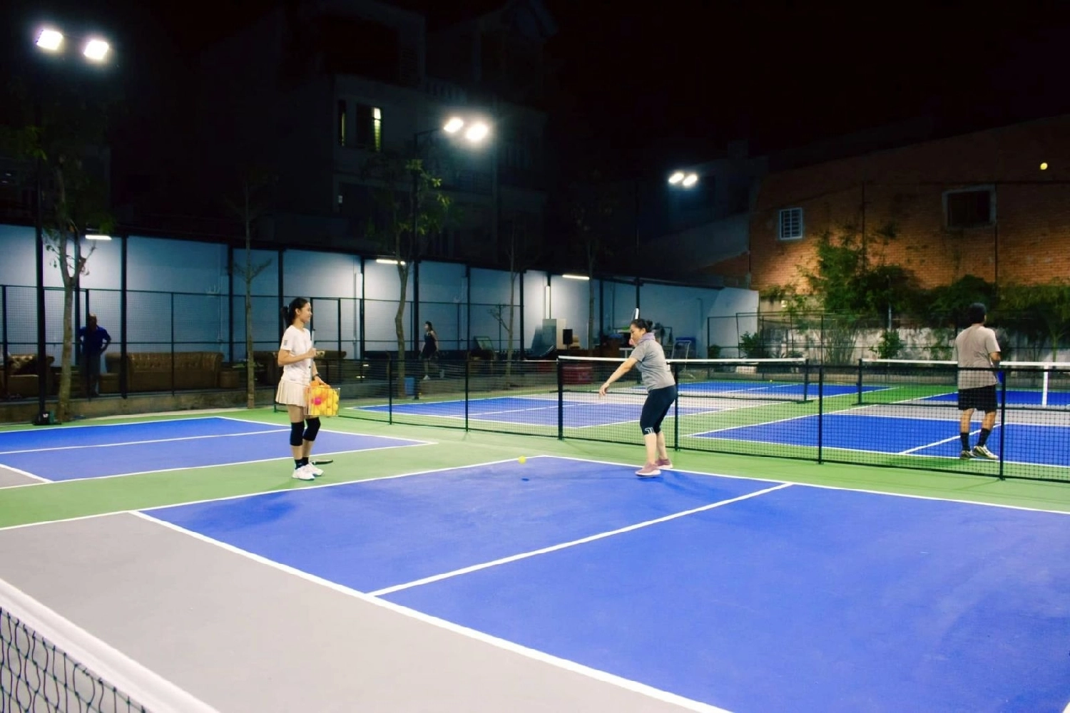 Sân Pickleball Hoàng Quân