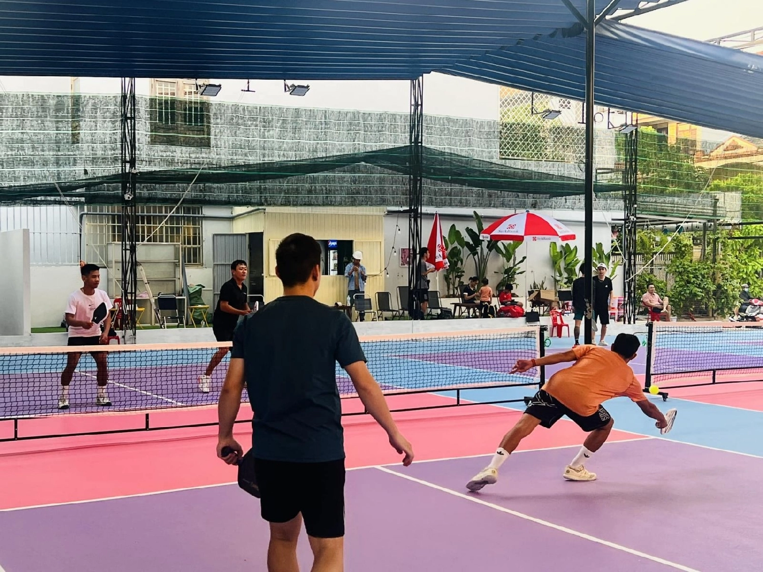 Giới thiệu sân Pickleball Hot Kitchen