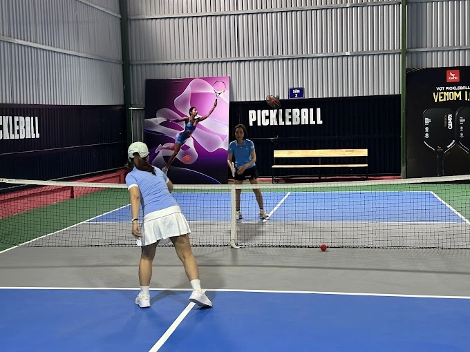 Các dịch vụ tiện ích của sân Pickleball Icons