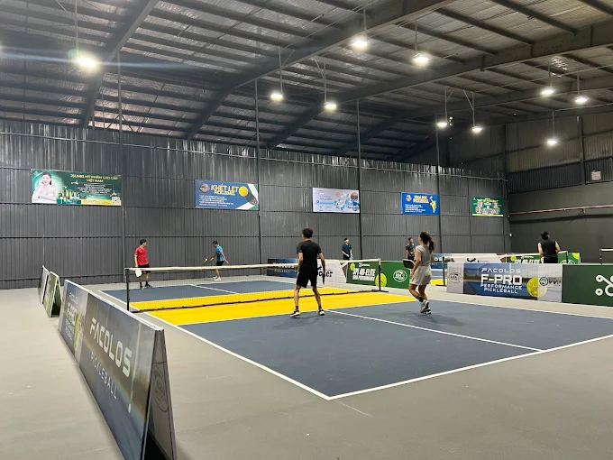 Giới thiệu về sân Pickleball Khét Lẹt