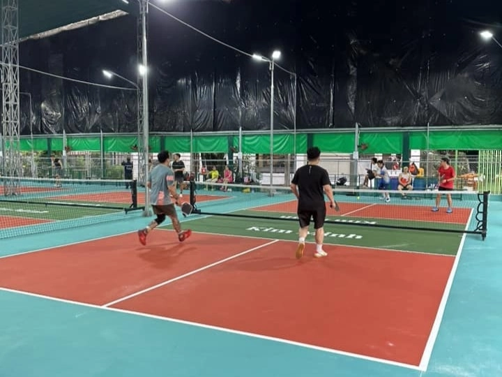 Các dịch vụ tiện ích của sân Pickleball Kim Minh