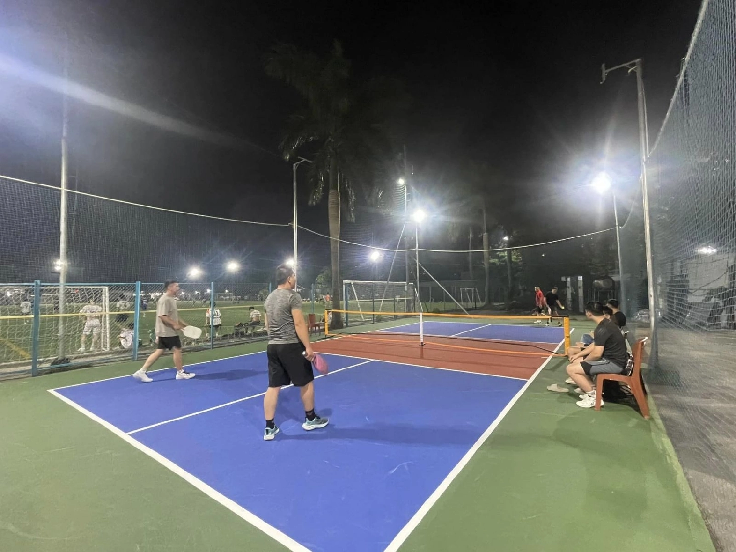 Giá thuê sân Pickleball La Thành