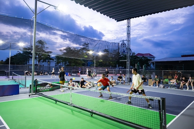 Các dịch vụ tiện ích của sân Pickleball Level S