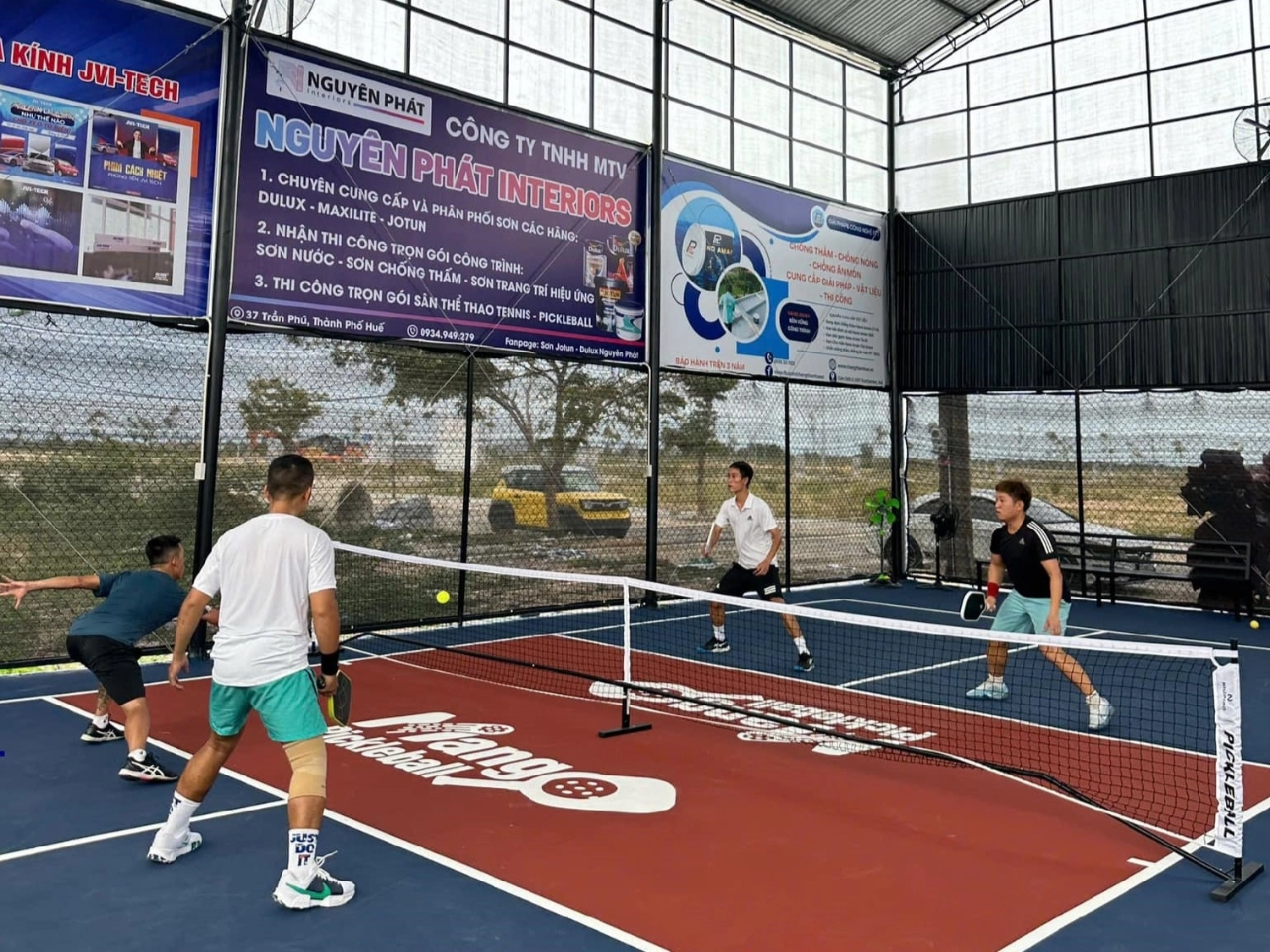 Các dịch vụ tiện ích của sân Pickleball Mango