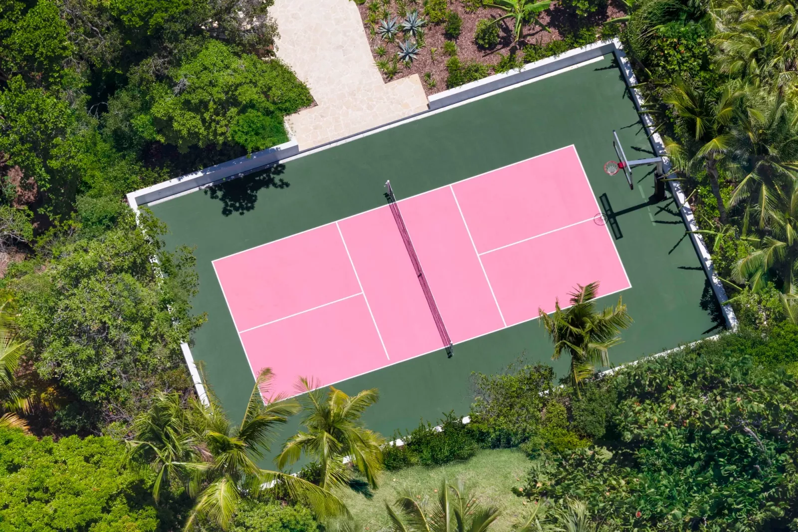 Một số mẫu sân pickleball màu hồng nổi bật 1