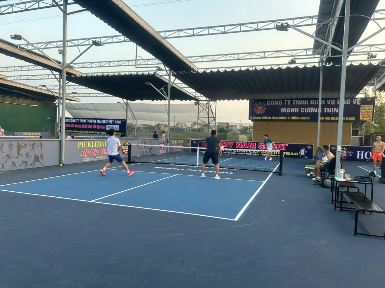 Sân Pickleball Mỹ Hào