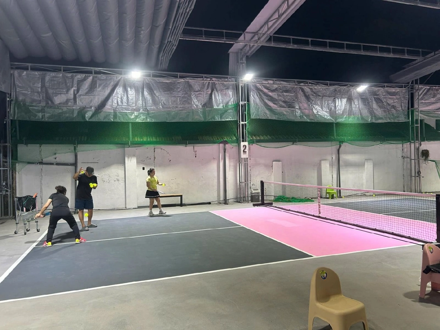 Giá thuê sân Pickleball Ô Cách