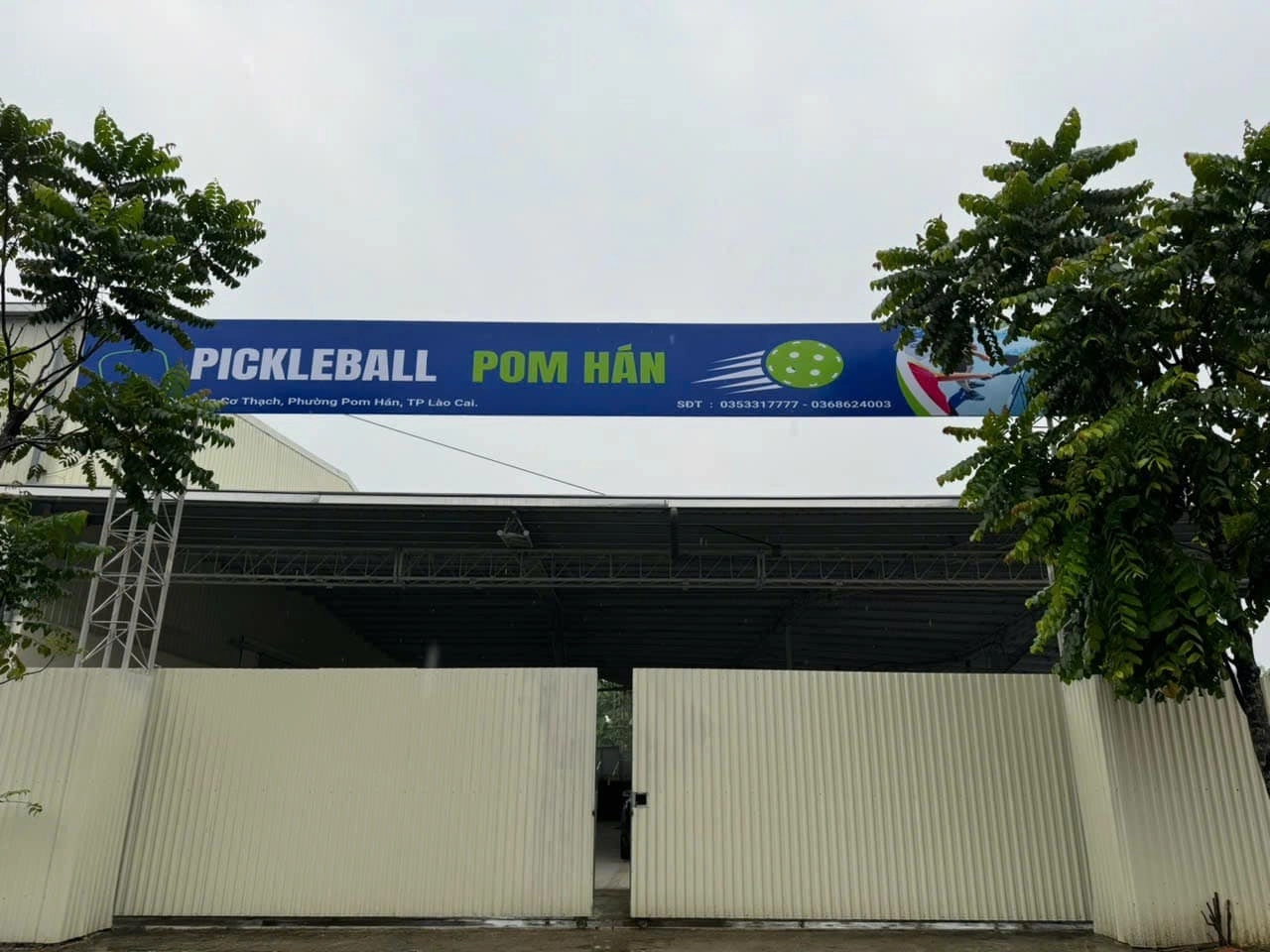 Sân Pickleball Pom Hán