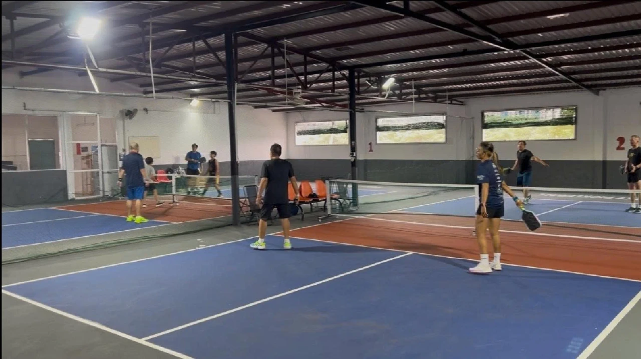 Các dịch vụ tiện ích tại sân Pickleball Ricky
