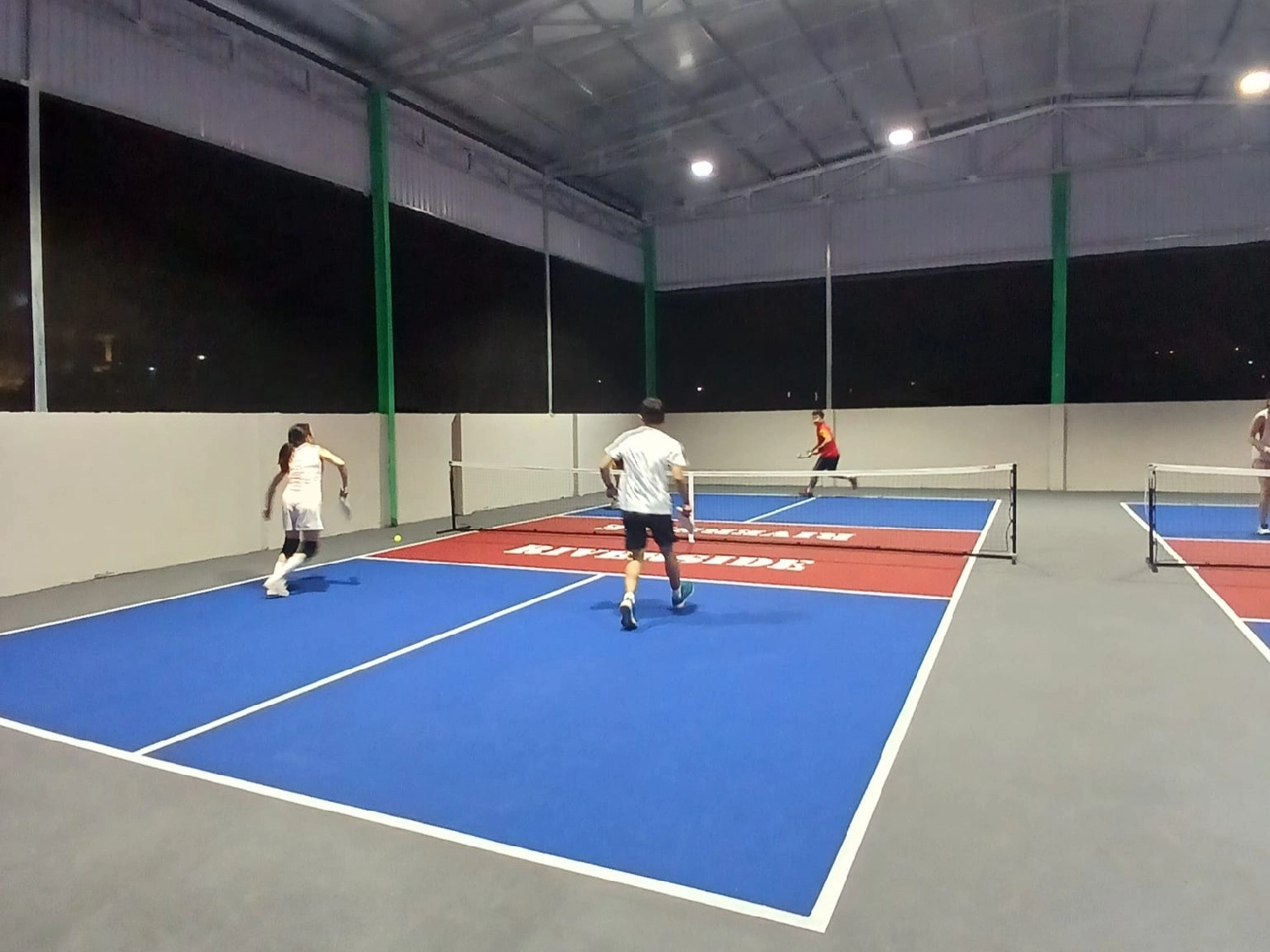 Các dịch vụ tiện ích của sân Pickleball Riverside Quy Nhơn