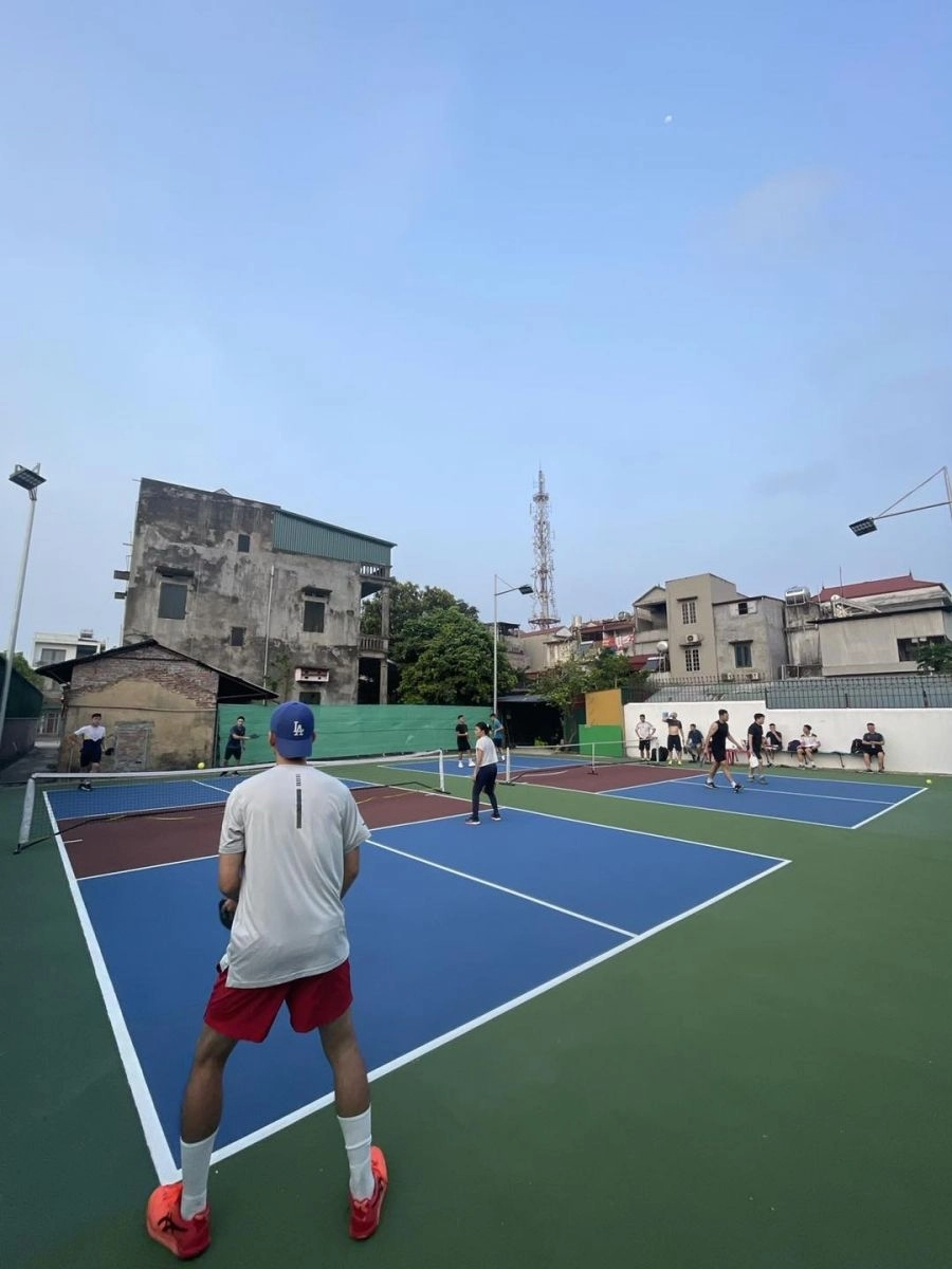 Sân Pickleball Sóc Sơn cung cấp đầy đủ dịch vụ