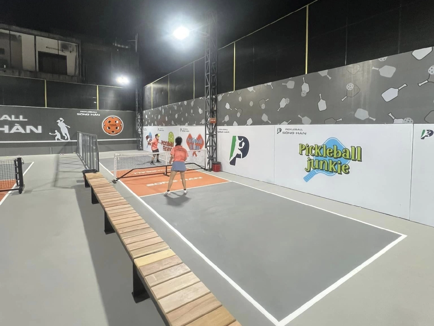 Các dịch vụ tiện ích sân Pickleball Sông Hàn