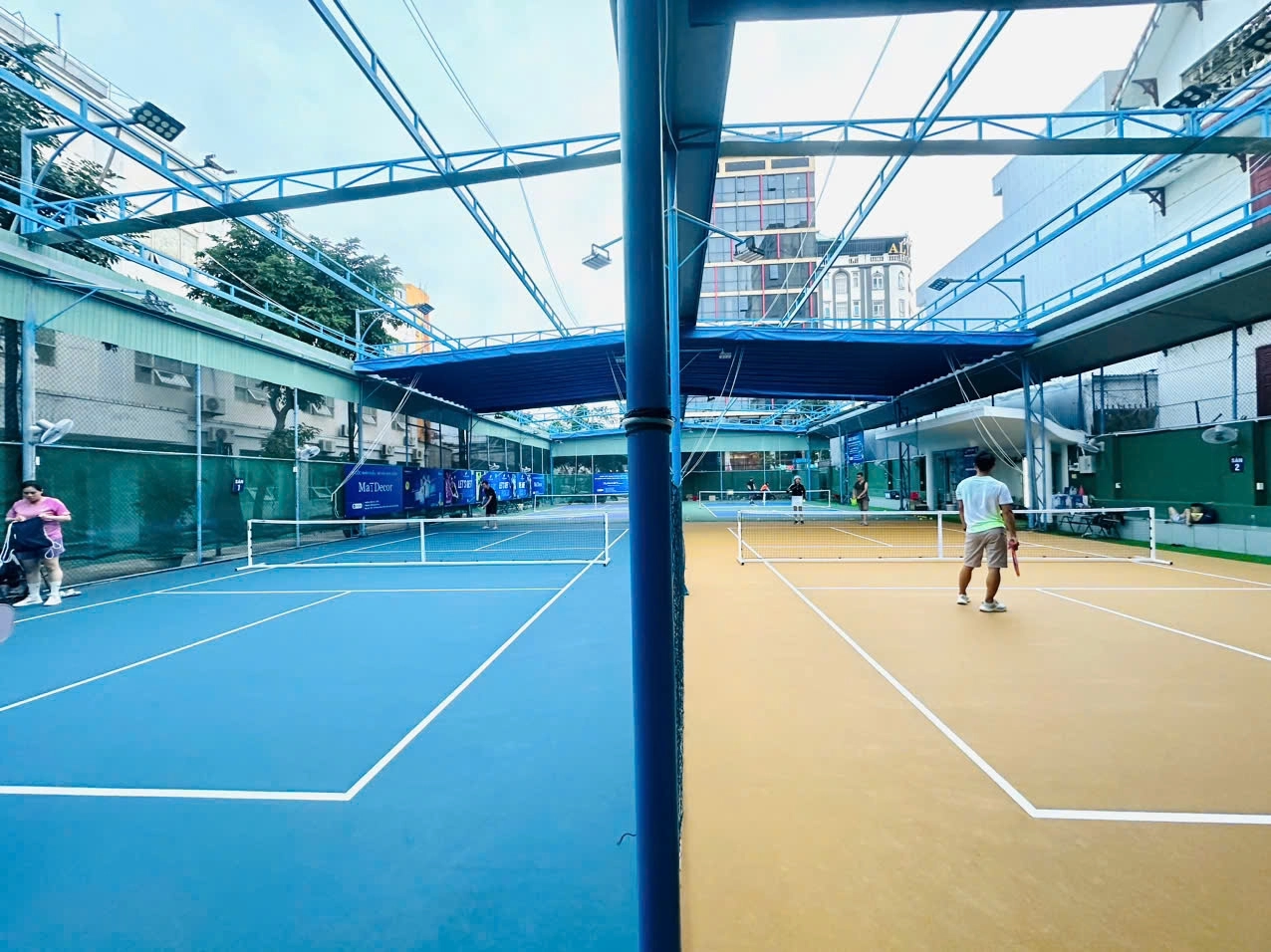 Sân Pickleball Sông Thu