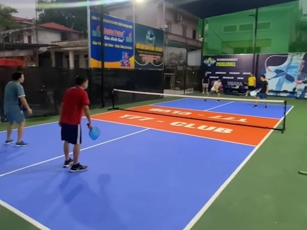 Giá thuê sân Pickleball T77