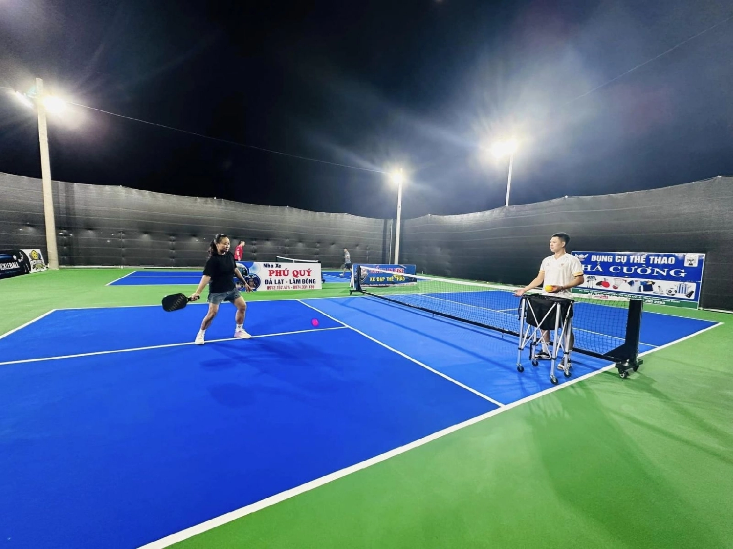 Sân Pickleball Thôn Nội