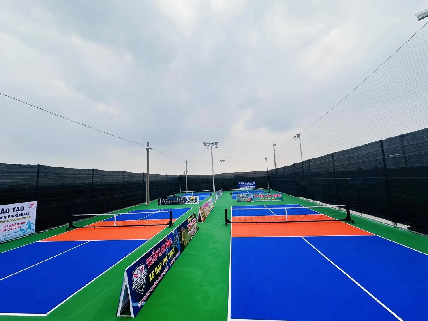 Giới thiệu sân Pickleball Thôn Nội