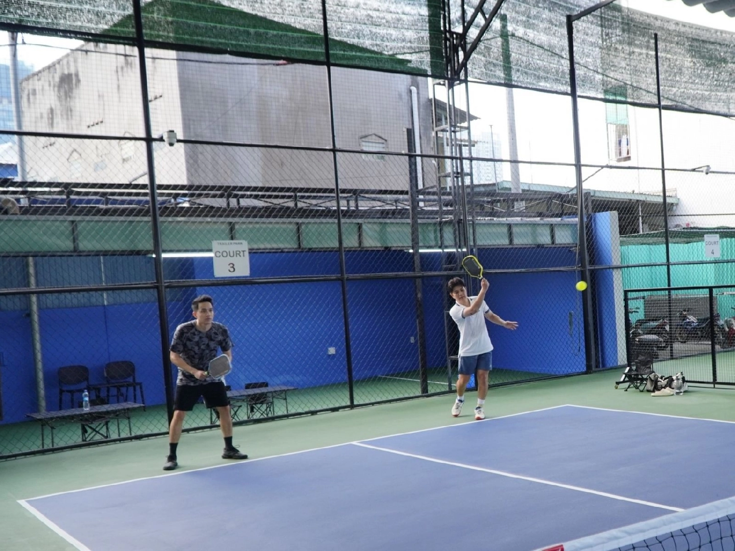 Các dịch vụ tiện ích của sân Pickleball Trailer Park