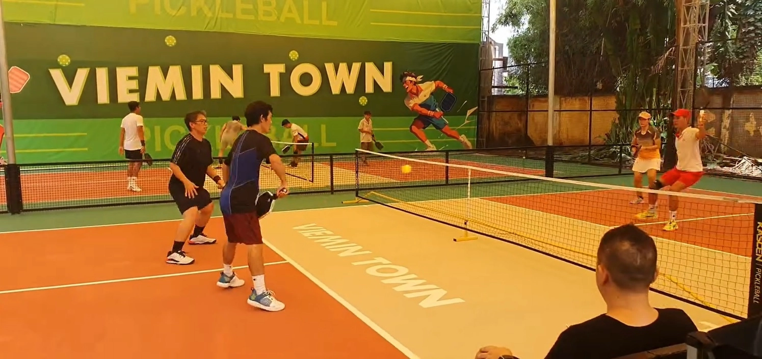 Các dịch vụ tiện ích của sân Pickleball Viemin Town