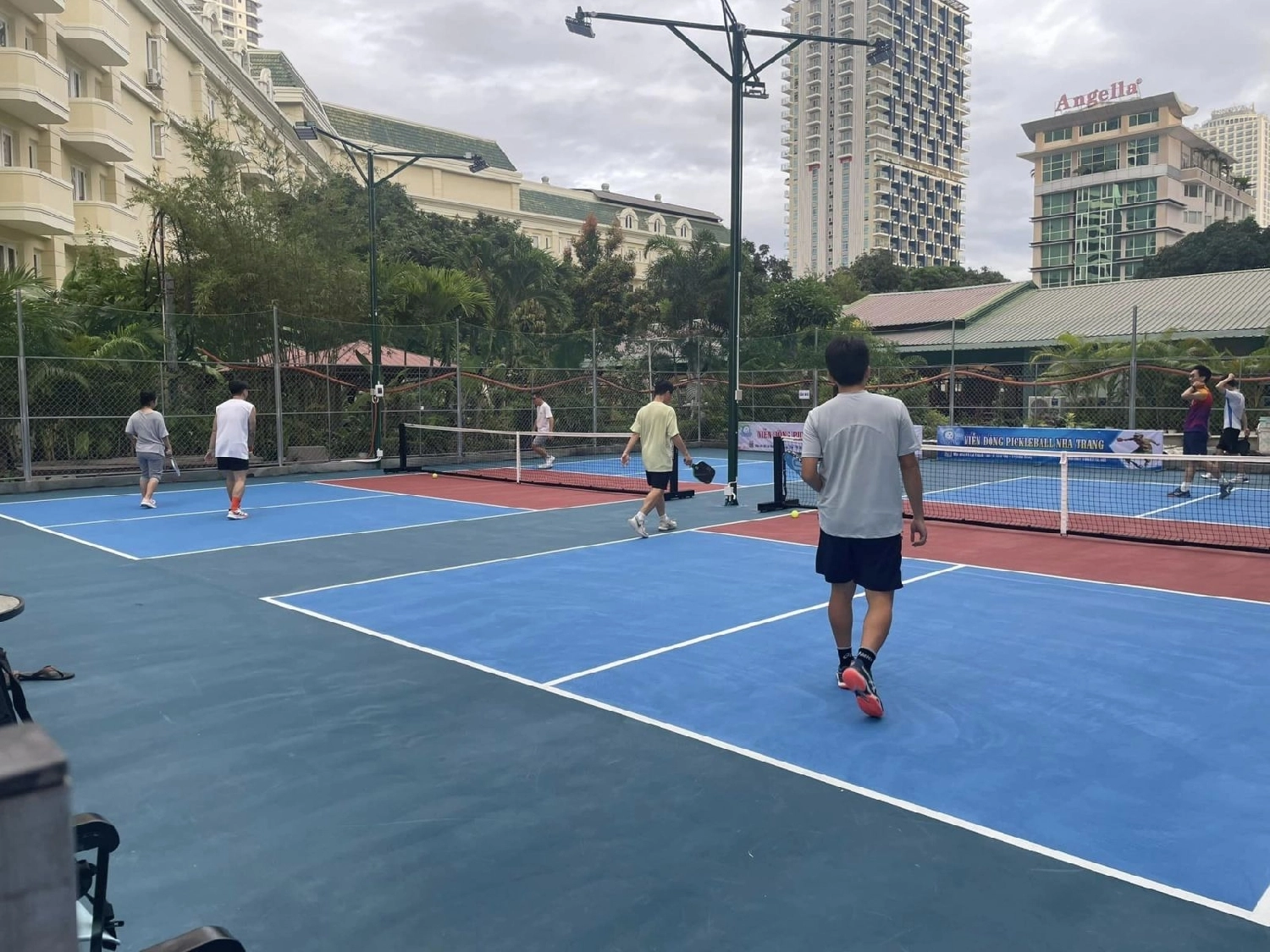 Sân Pickleball Viễn Đông