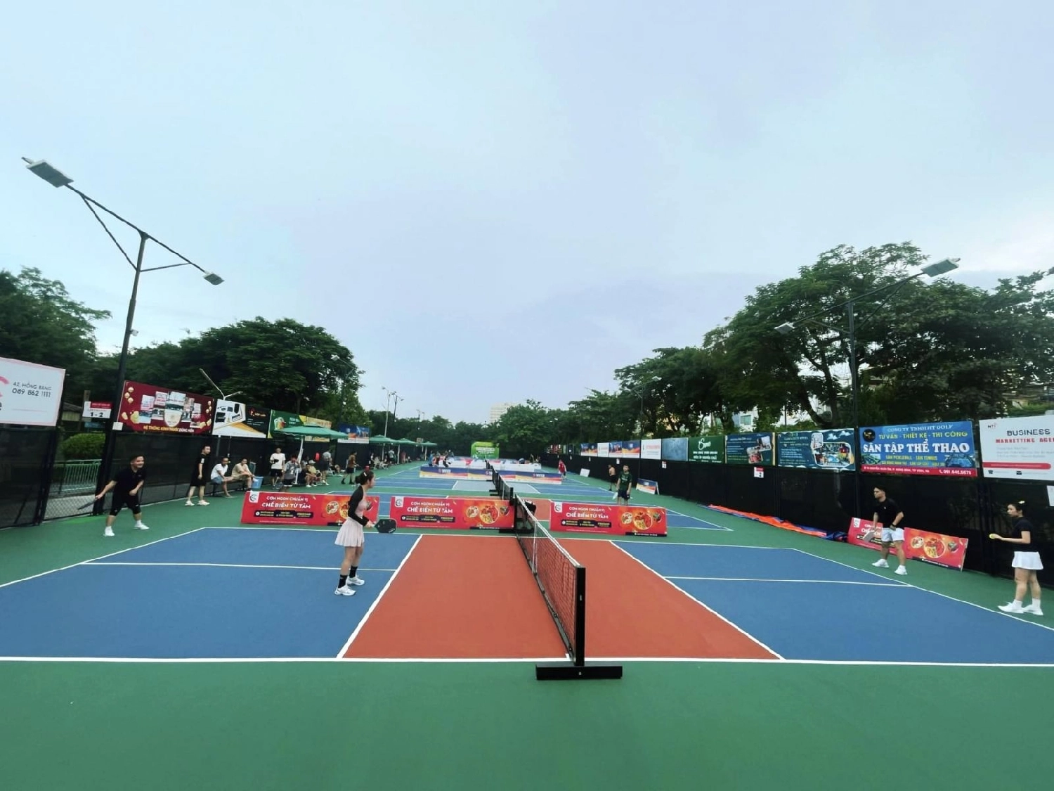 Giá thuê sân Pickleball Vinh Central Park