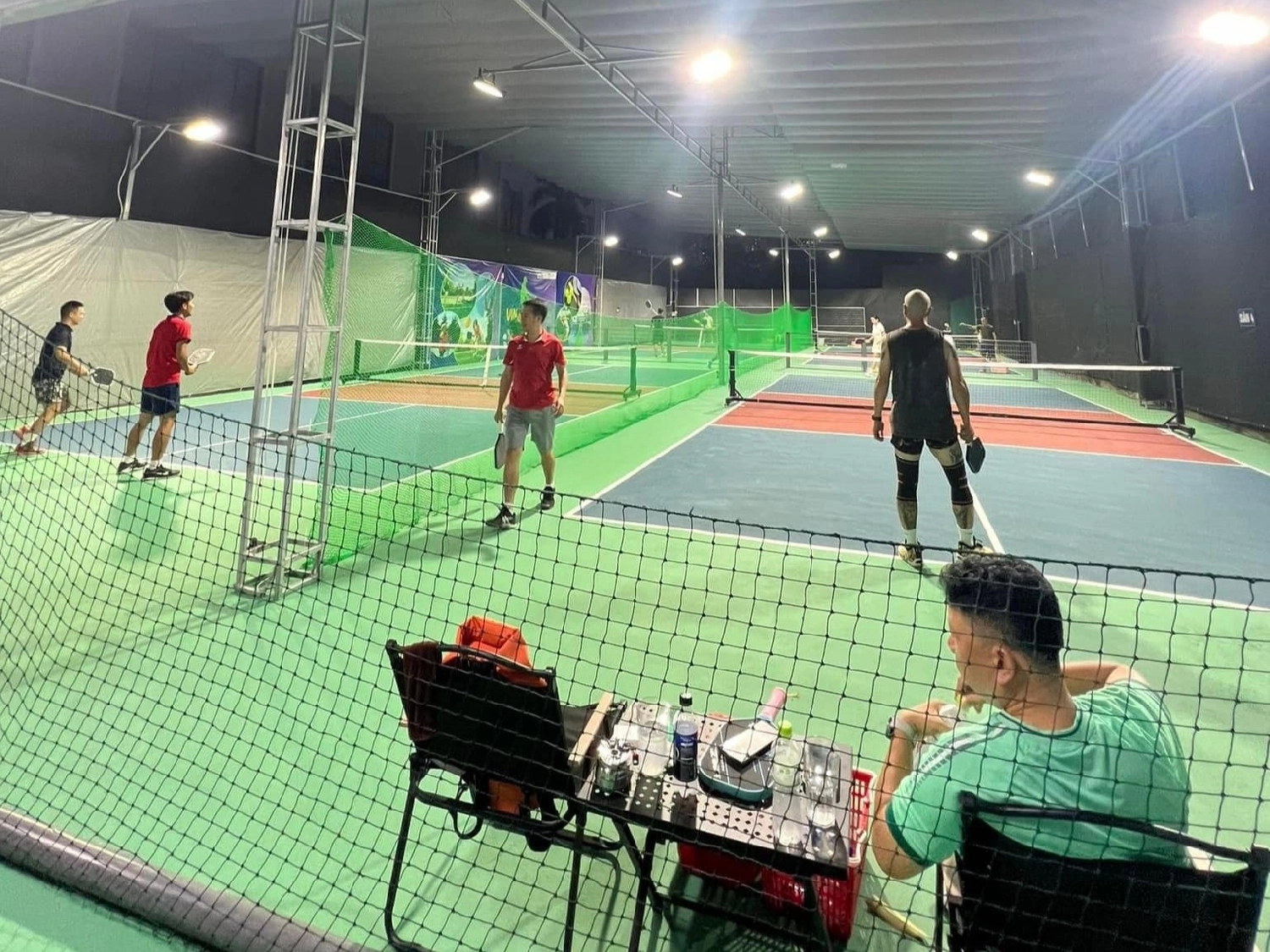 Các dịch vụ tiện ích của sân Pickleball Vĩnh Hoàng