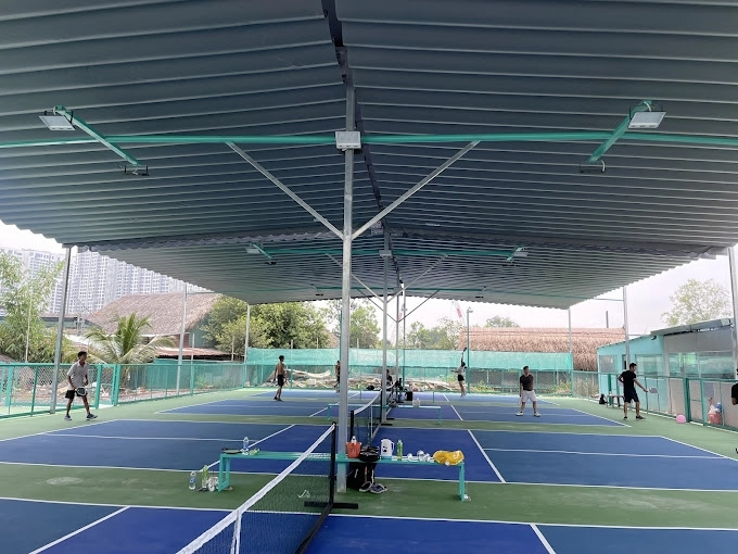 Các dịch vụ tiện ích của sân Pickleball Xuân Anh