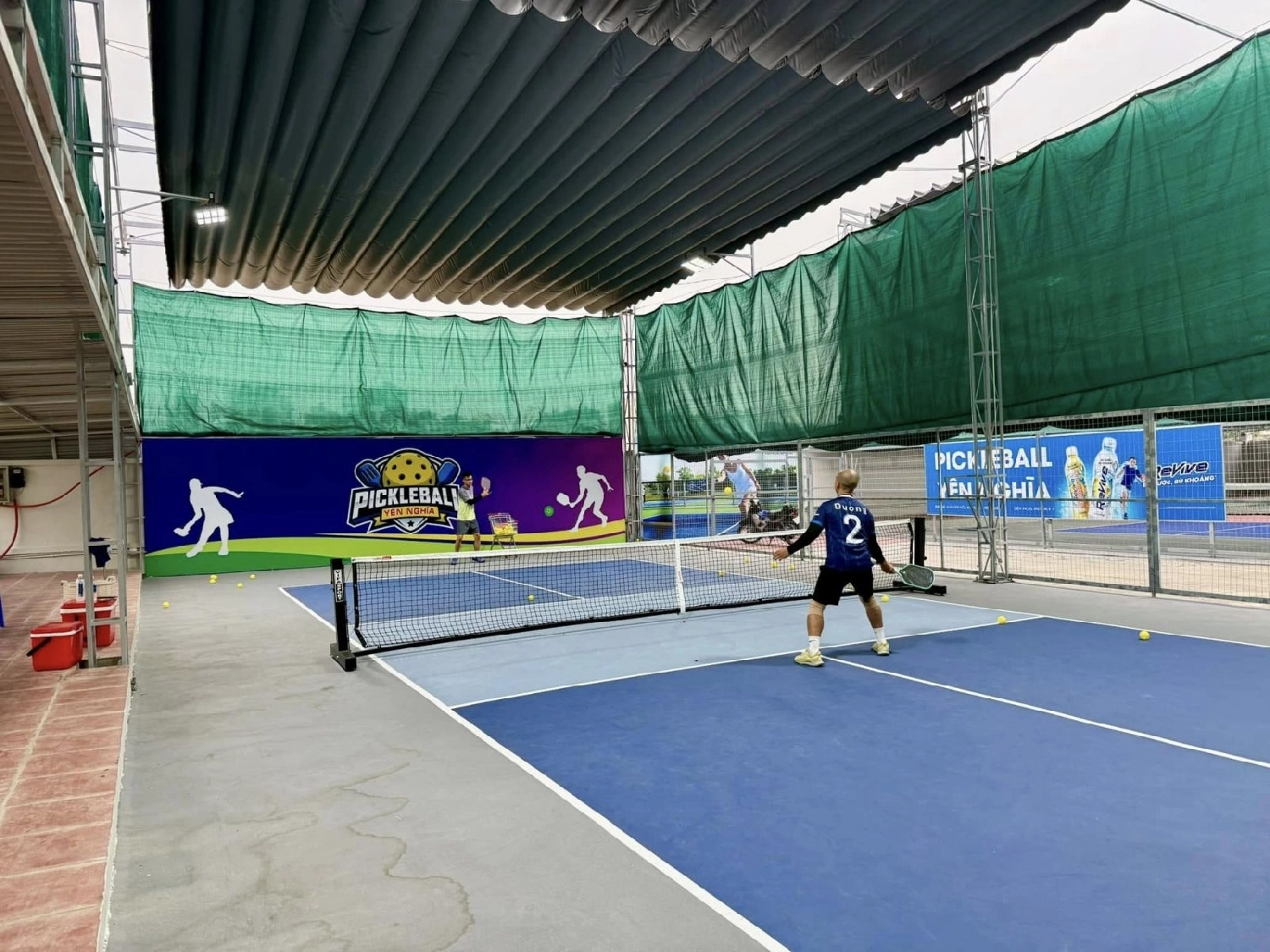 Các dịch vụ tiện ích của sân Pickleball Yên Nghĩa