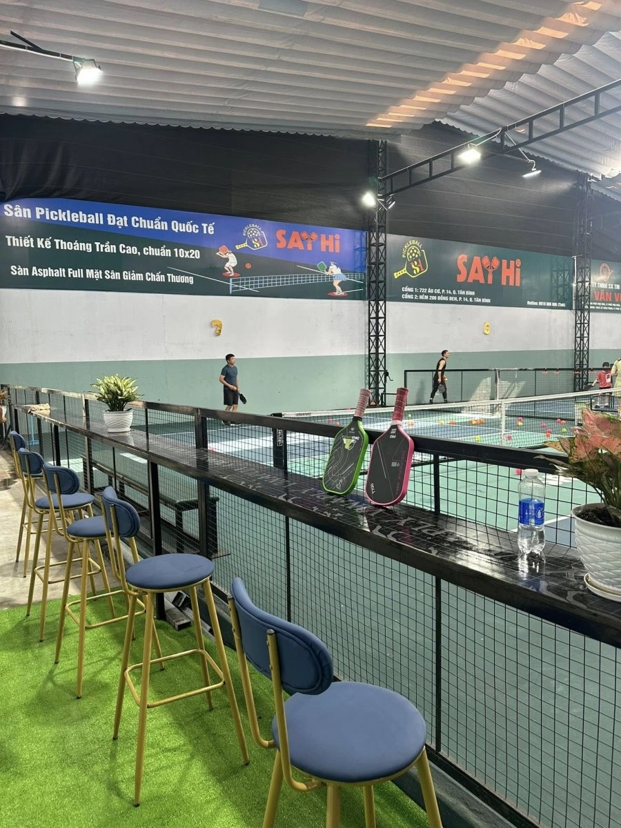 Khu vực nghỉ ngơi tại Sân Say Hi Pickleball