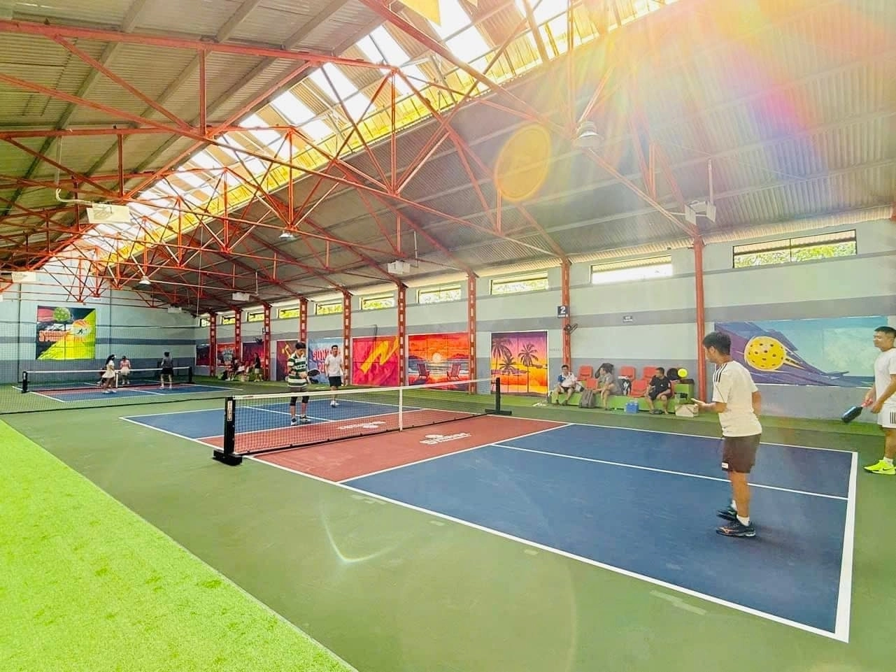 Các dịch vụ tiện ích của sân Sunrise Pickleball