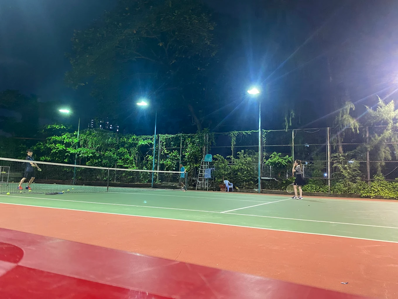 Sân tennis Dầu Khí