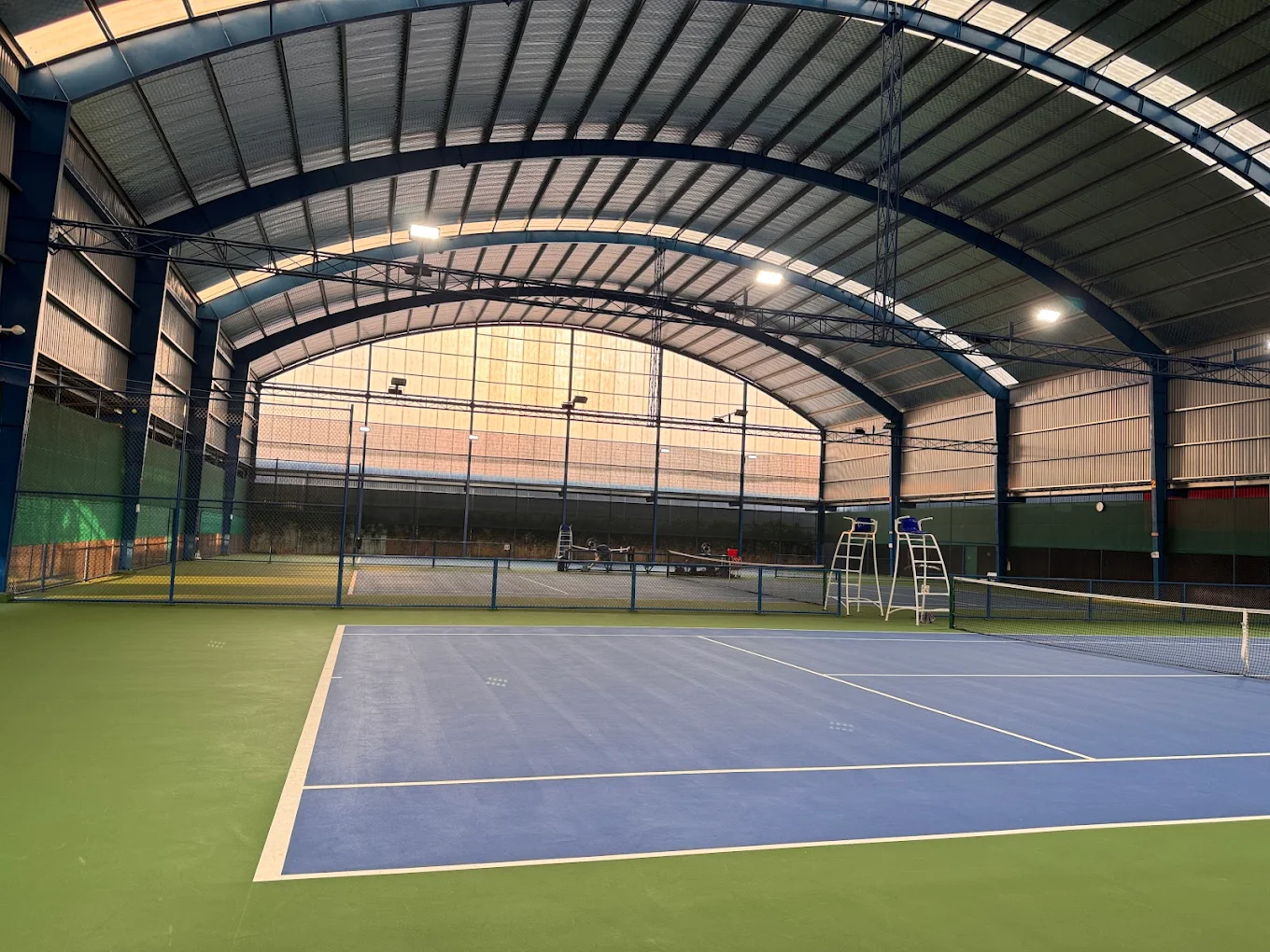 Sân tennis Tấn Trường