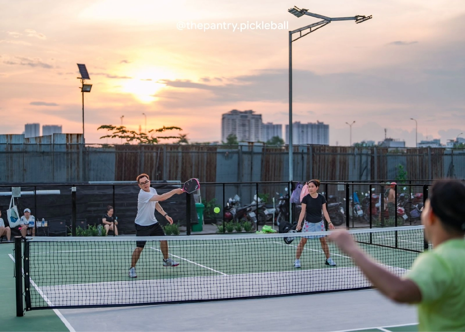 Các dịch vụ tiện ích của sân The Pantry Pickleball