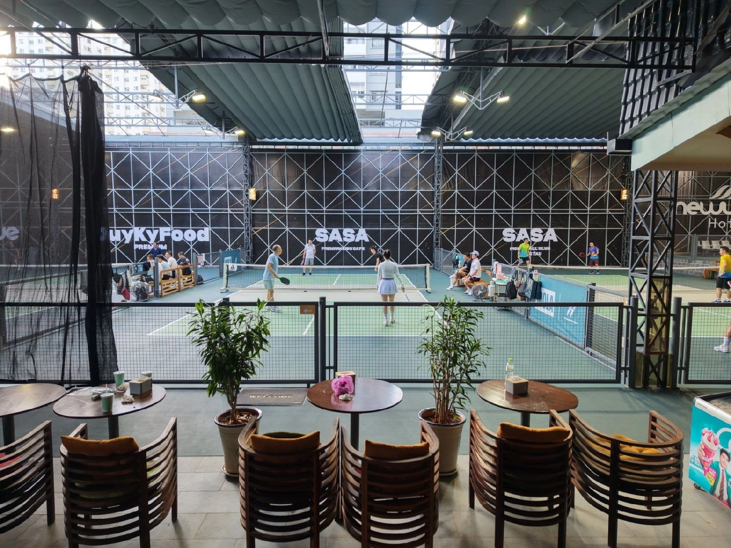 Dịch vụ tiện ích tại sân sasa pickleball vũng tàu
