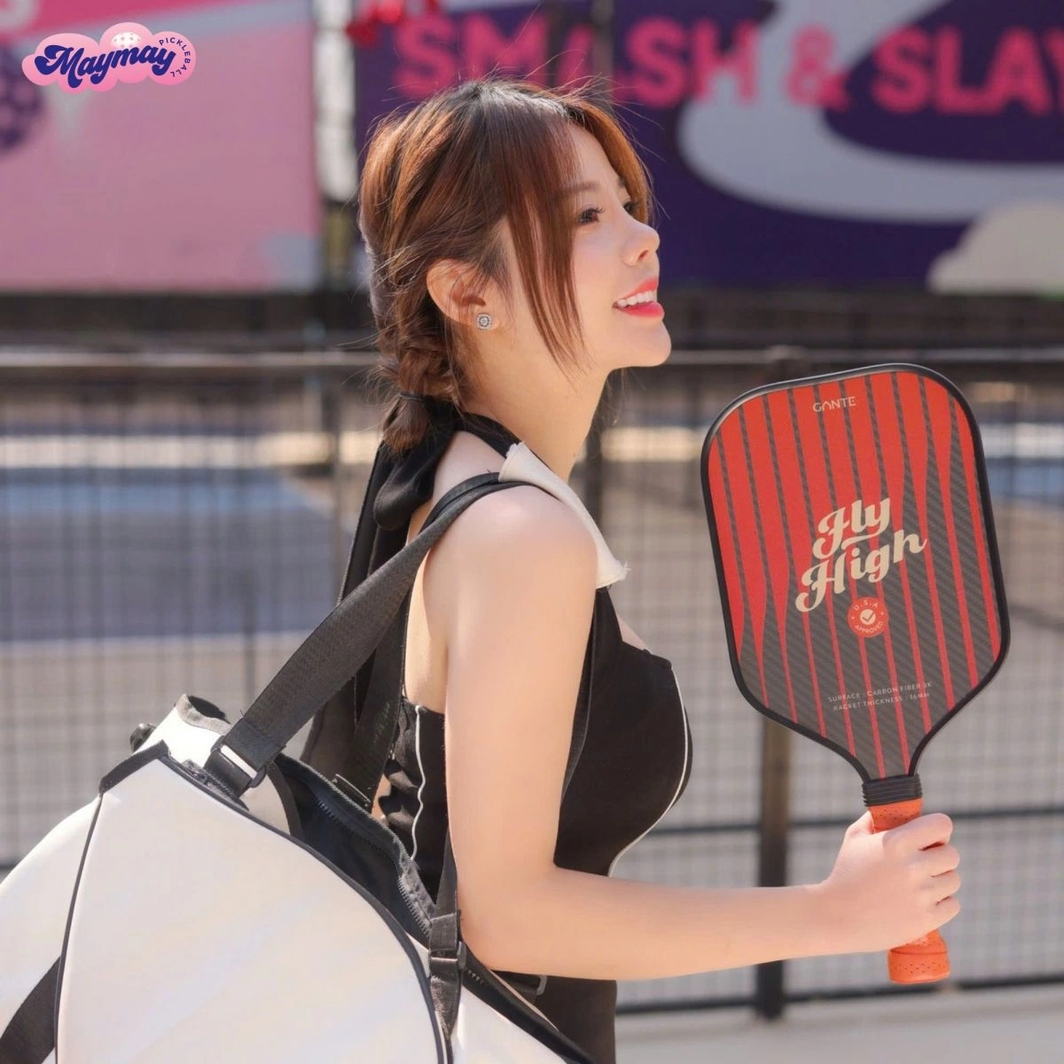 Tạo dáng chụp ảnh pickleball