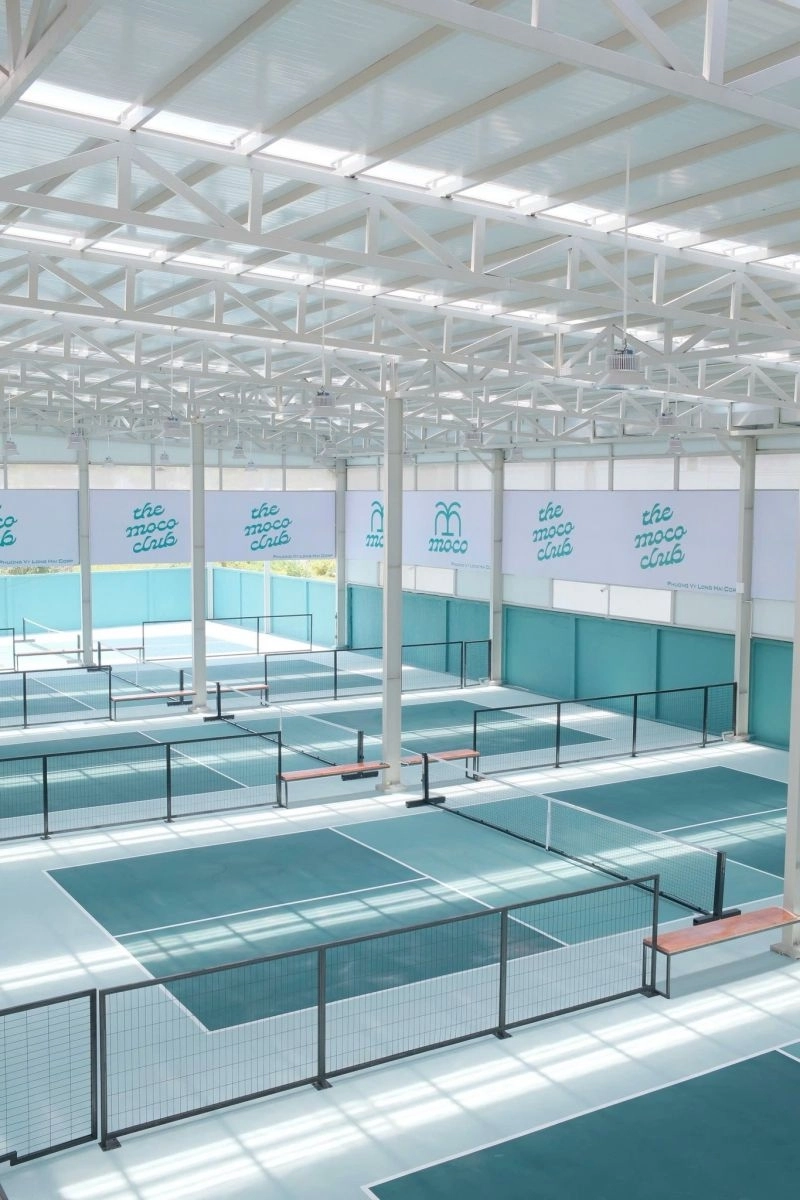 Các cụm sân tại The Moco Coffee & Pickleball Hồ Chí Minh
