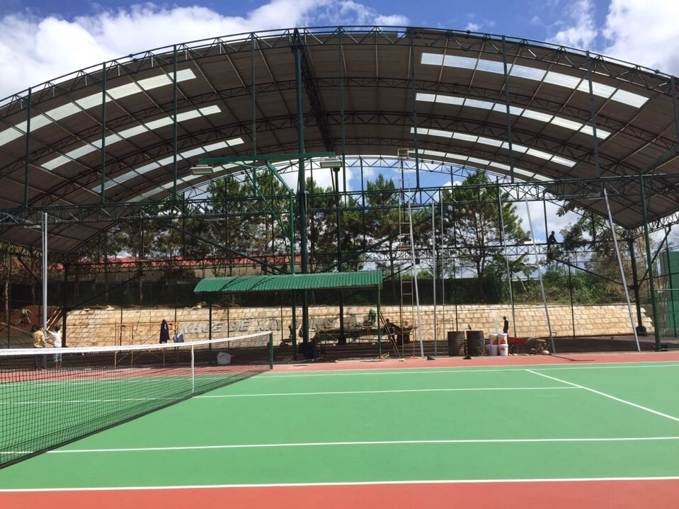 lưu ý khi thi công mái che sân tennis