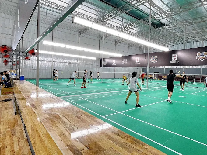 Sân cầu lông Sky Badminton Club