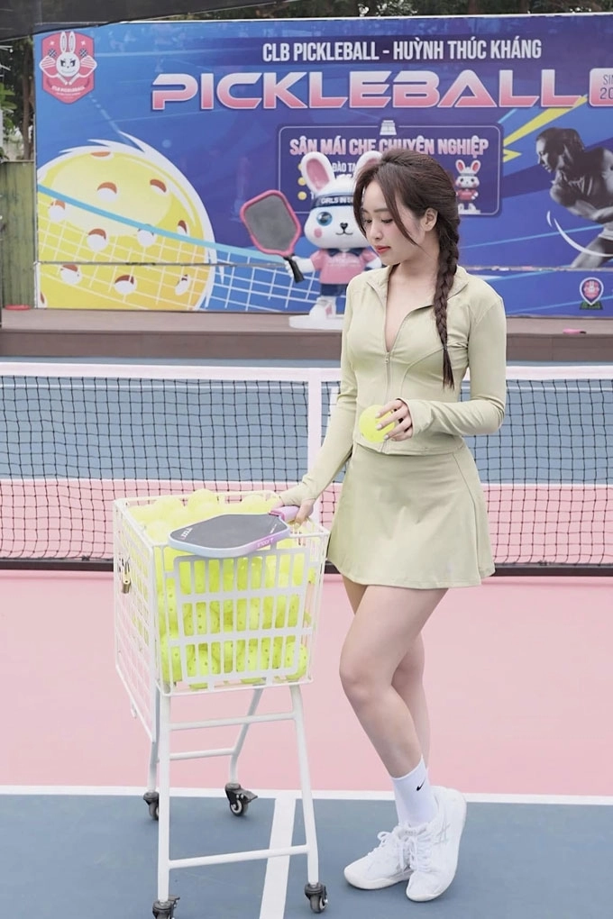 Pickleball hot girl lê phương anh