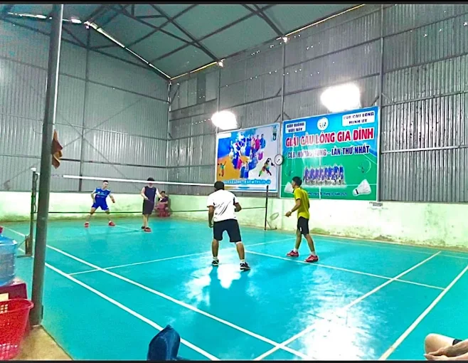 Sân cầu lông HT2V