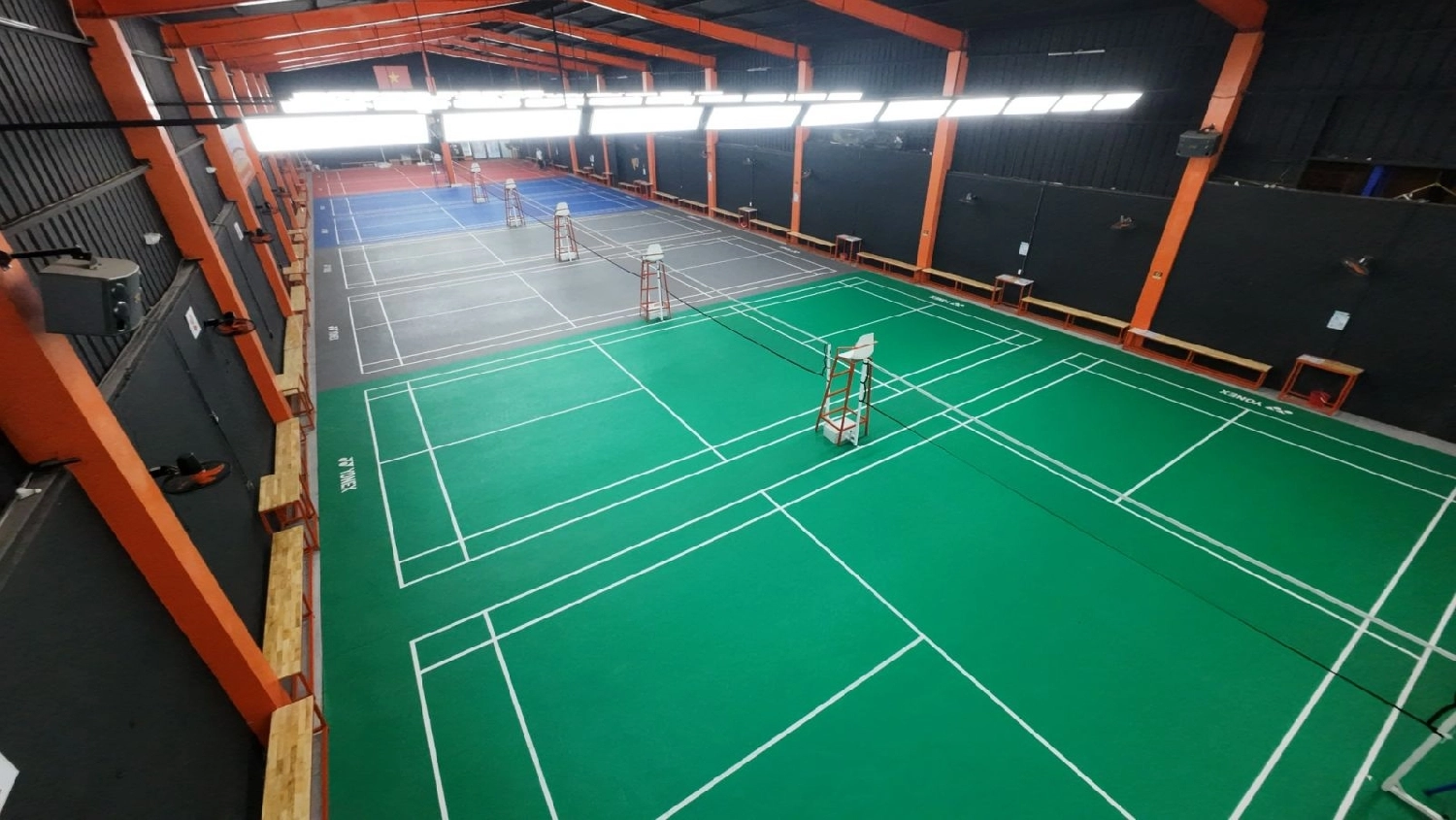 Sân cầu lông Start Badminton Bắc Giang