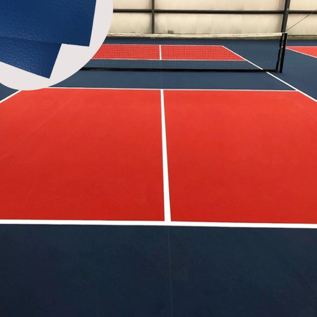 sân pickleball màu xanh lam và đỏ
