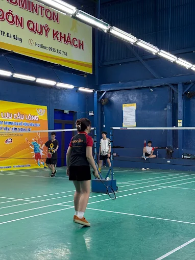 Sân Cầu Lông Tin Sport Badminton