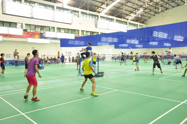 Sân Cầu Lông Nhà Thi Đấu Đền Lừ