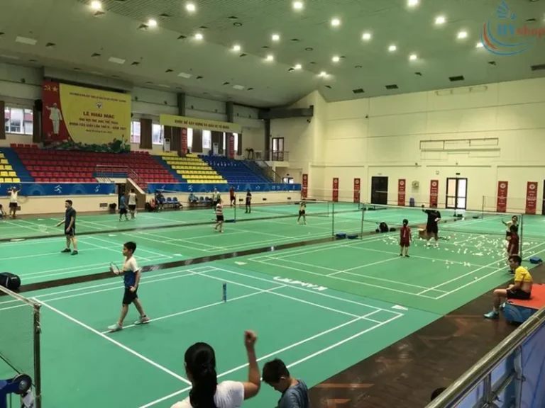 Sân Cầu Lông Nhà Thi Đấu Cầu Giấy