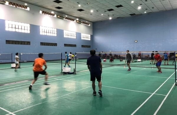 Sân Cầu Lông Trường THCS Nghĩa Tân