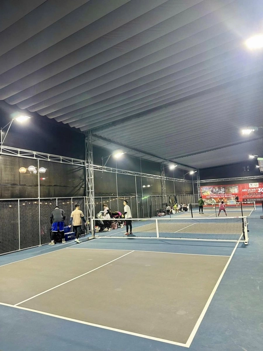 Các tiện ích tại sân Top pickleball Hồ Rùa
