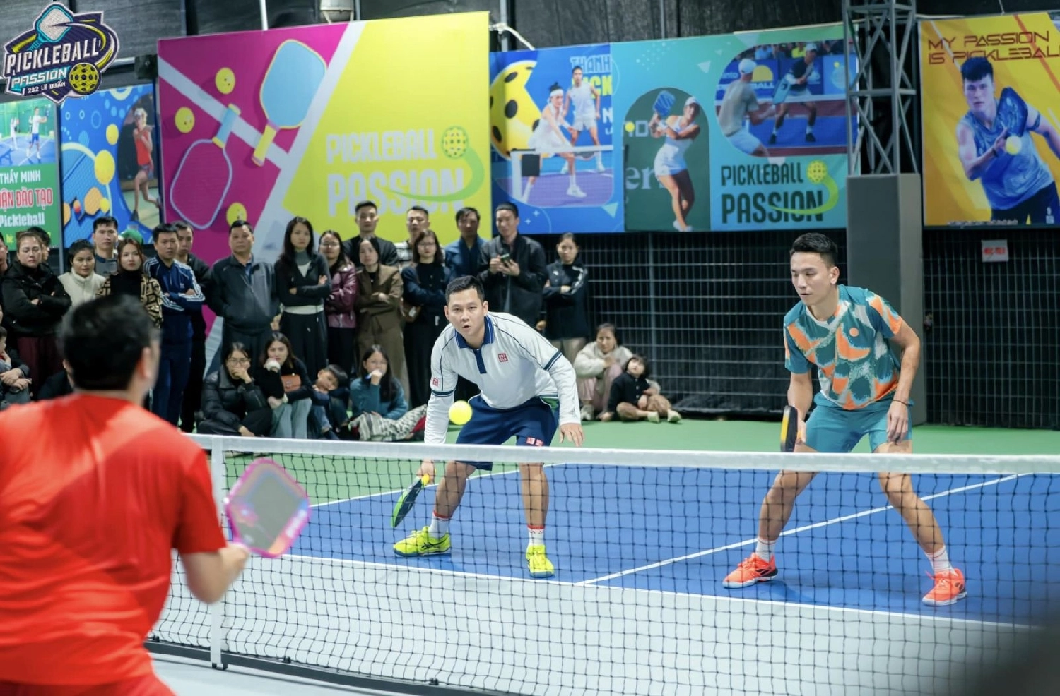 Trí chuột pickleball nổi bật với lới chơi dứt khoác