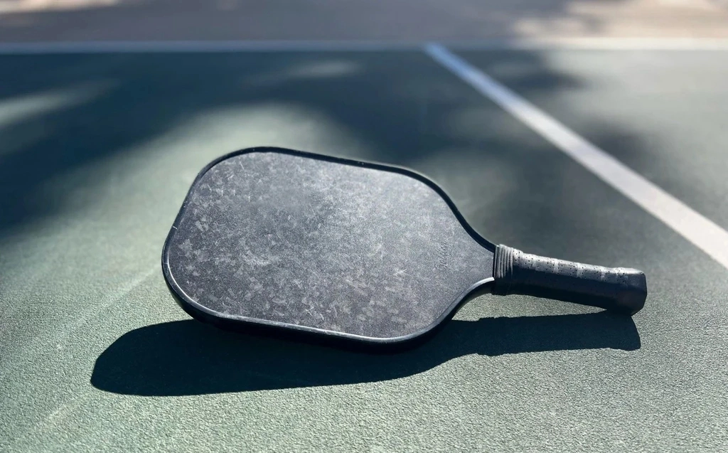 5 lỗi mắc phải khi vệ sinh vợt pickleball